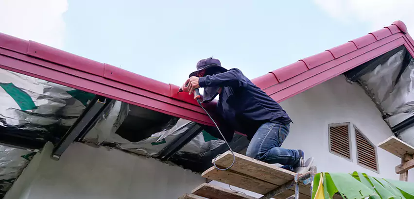 Rain Gutter Repair in Tuckahoe