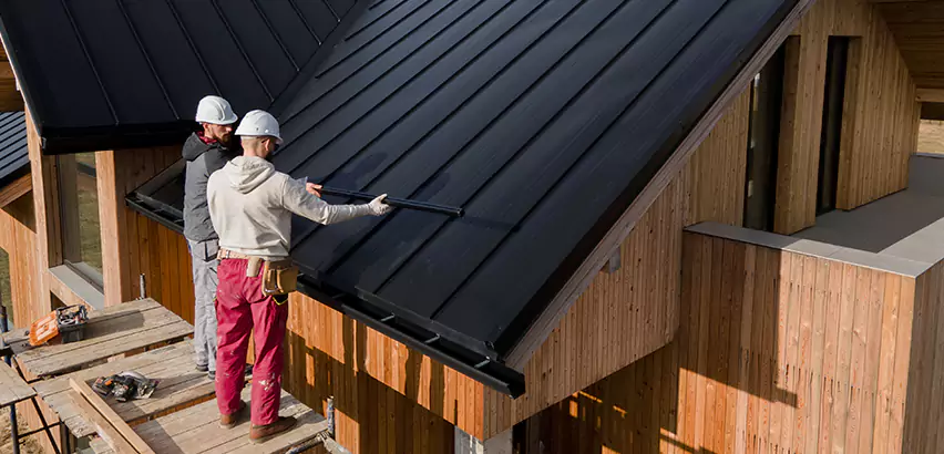 Metal Barn Roof Repair in Tuckahoe